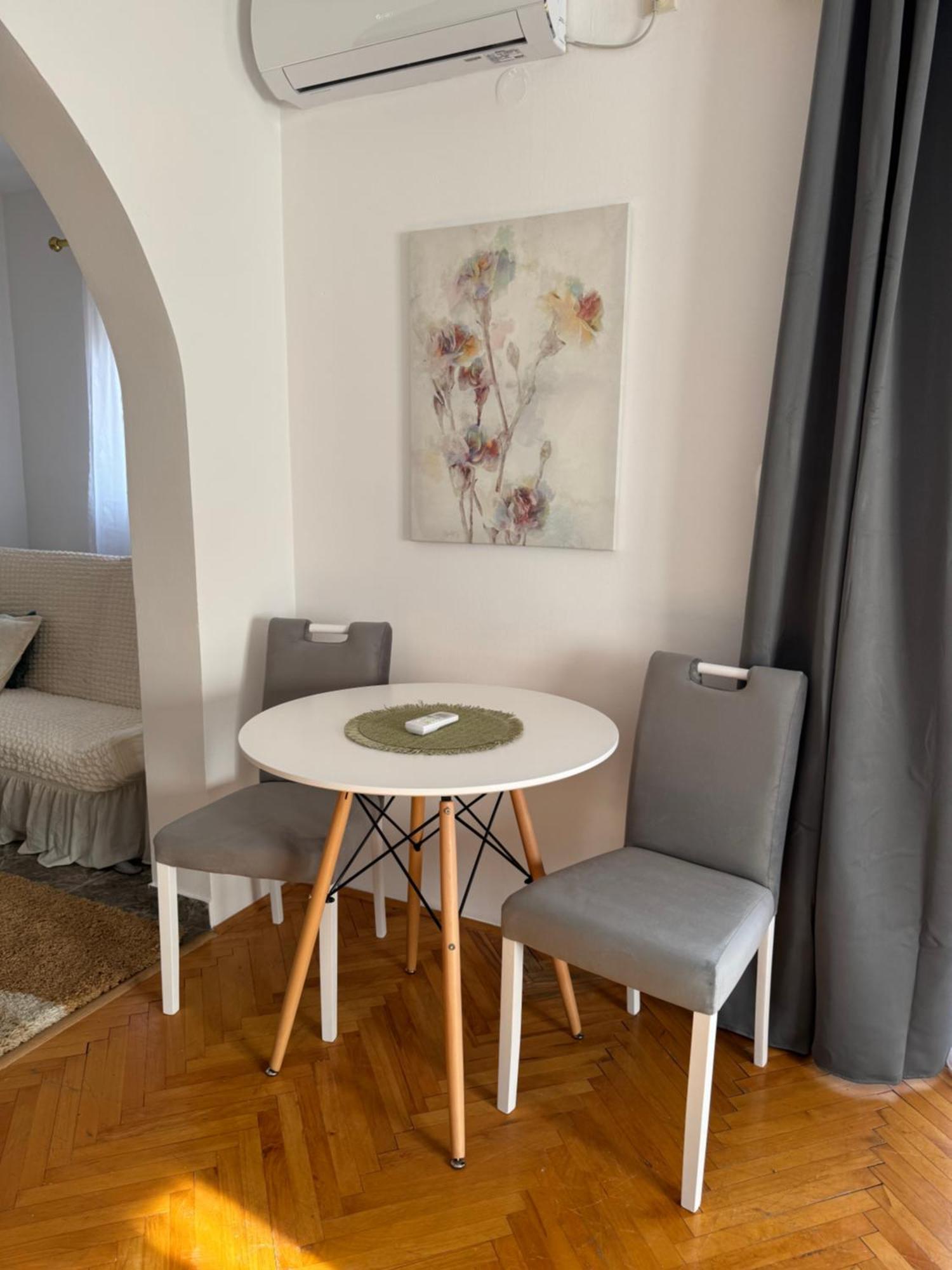 Apartmani Breze Подгориця Екстер'єр фото