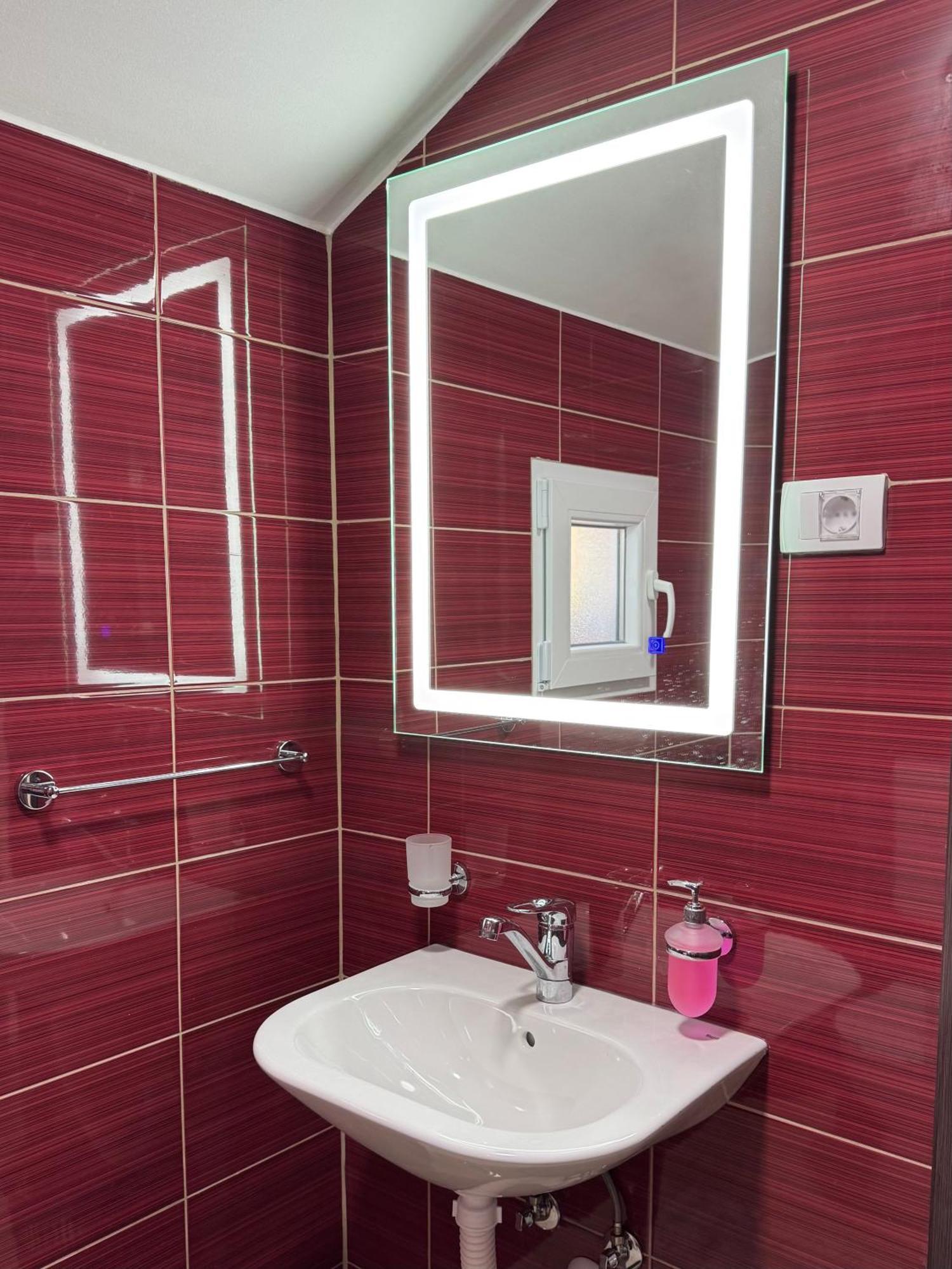 Apartmani Breze Подгориця Екстер'єр фото