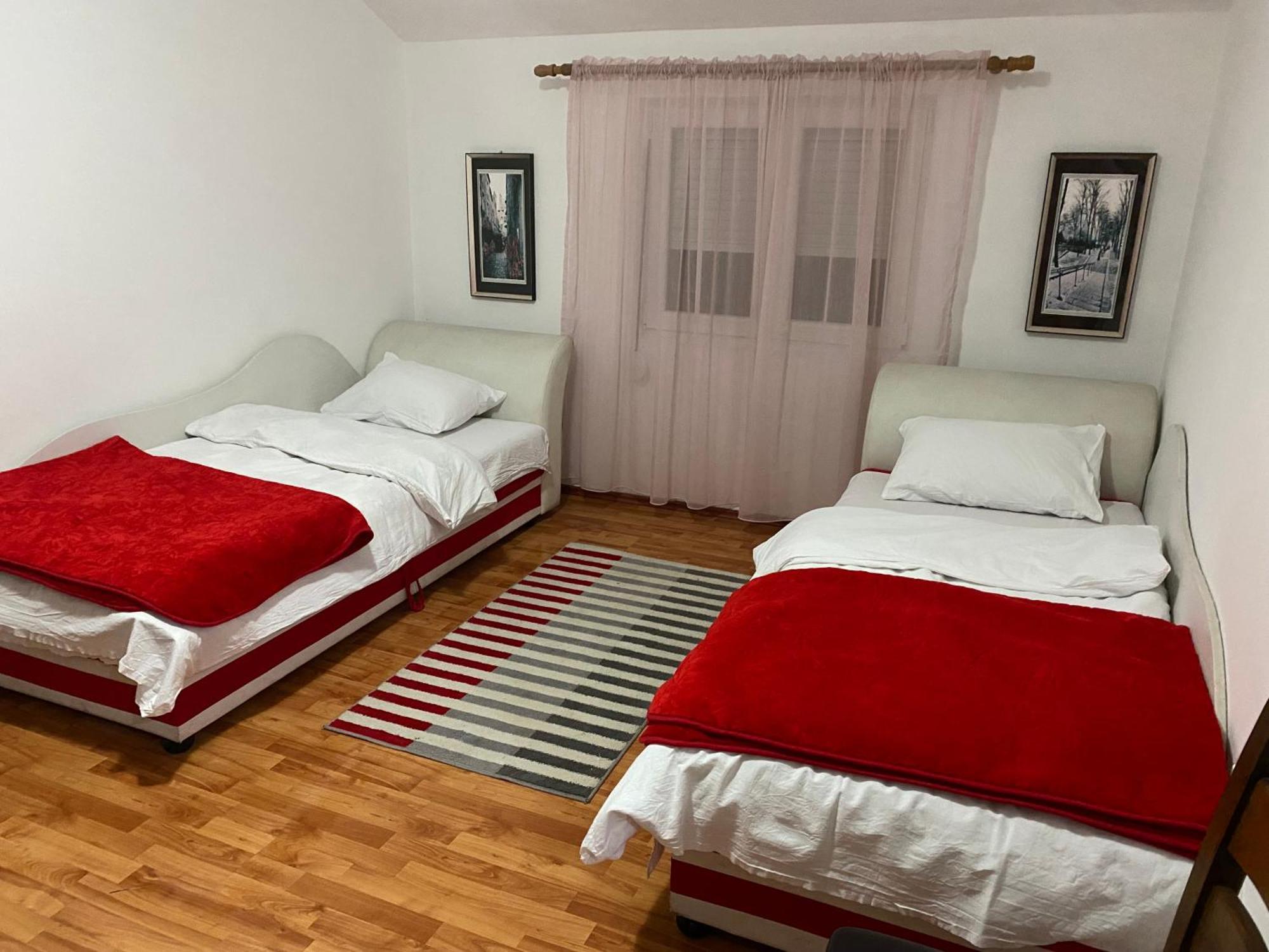 Apartmani Breze Подгориця Екстер'єр фото