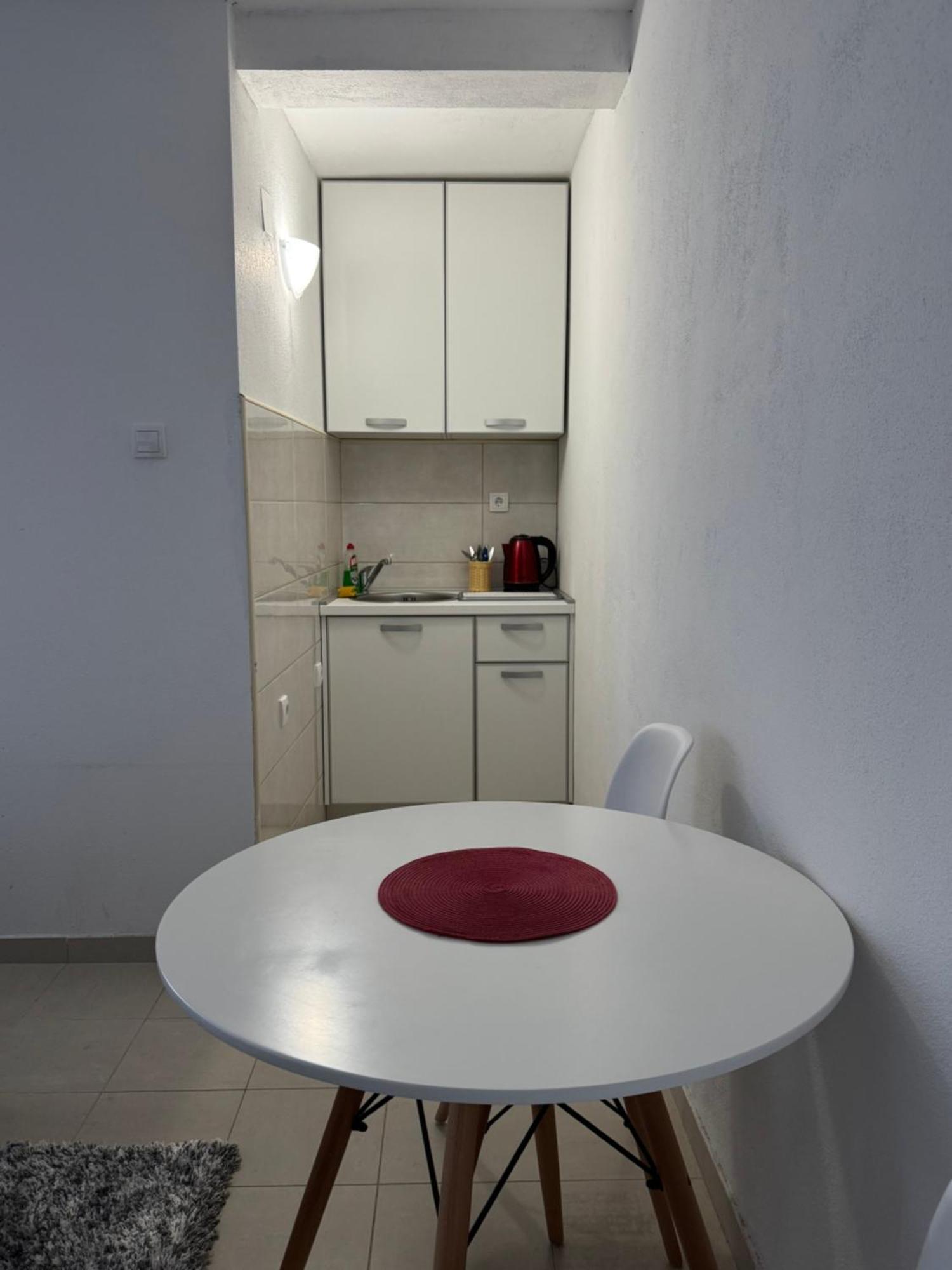 Apartmani Breze Подгориця Екстер'єр фото